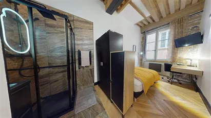Room for rent in Lyon, Auvergne-Rhône-Alpes