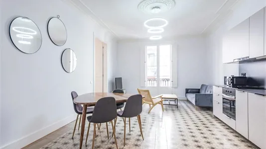 Apartments in Barcelona Ciutat Vella - photo 2