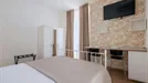 Apartment for rent, Bologna, Emilia-Romagna, &lt;span class=&quot;blurred street&quot; onclick=&quot;ProcessAdRequest(14334736)&quot;&gt;&lt;span class=&quot;hint&quot;&gt;See streetname&lt;/span&gt;[xxxxxxxxxxxxx]&lt;/span&gt;