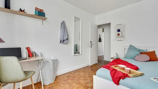 Rooms in Paris 15ème arrondissement - photo 2