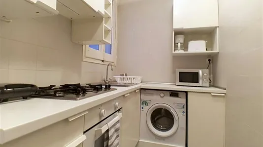 Rooms in Barcelona Eixample - photo 6