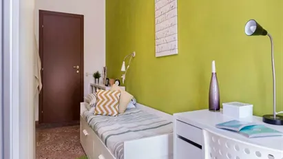 Room for rent in Bologna, Emilia-Romagna