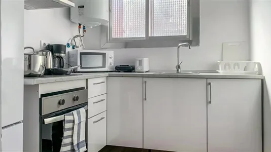 Rooms in Esplugues de Llobregat - photo 5