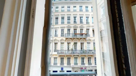 Rooms in Lyon - photo 1