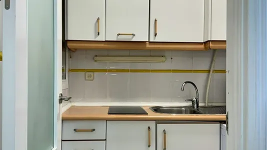 Apartments in Madrid Chamberí - photo 10