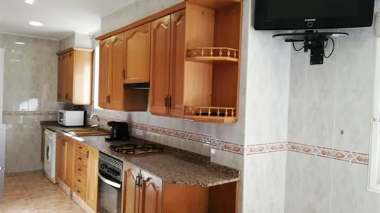 Rooms in Beniferri - photo 8