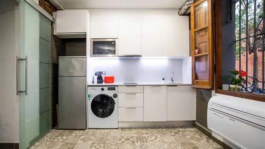 Apartments in Barcelona Ciutat Vella - photo 6