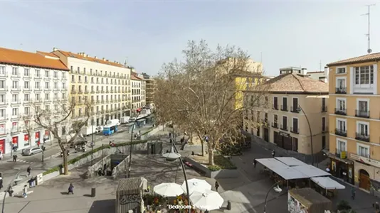 Rooms in Madrid Centro - photo 8