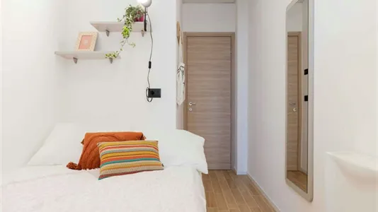 Rooms in Turin - photo 2
