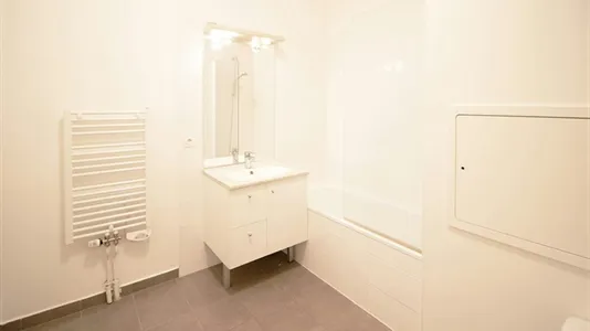 Rooms in Paris 19ème arrondissement - photo 6