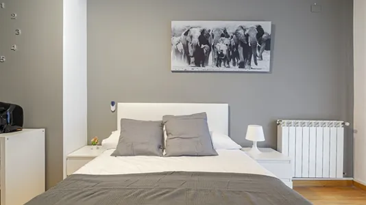 Rooms in Guadalajara - photo 4