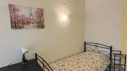 Room for rent in Athens