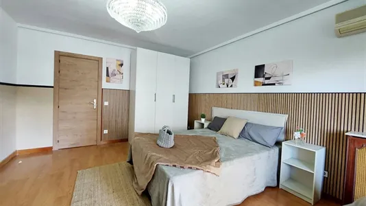 Rooms in Madrid Moncloa-Aravaca - photo 5