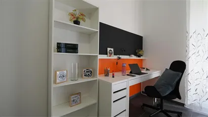 Room for rent in Turin, Piemonte