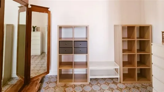 Rooms in Valencia Ciutat Vella - photo 5