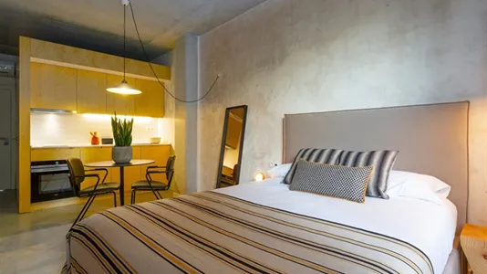 Apartments in Barcelona Eixample - photo 6