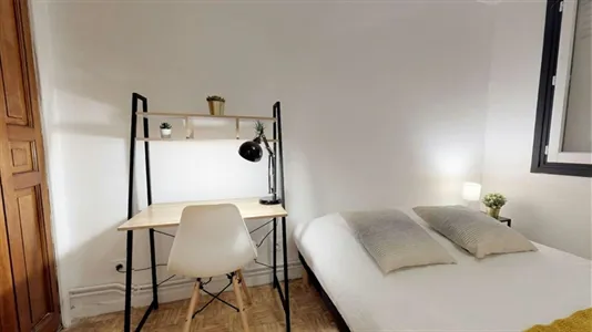 Rooms in Lyon - photo 3