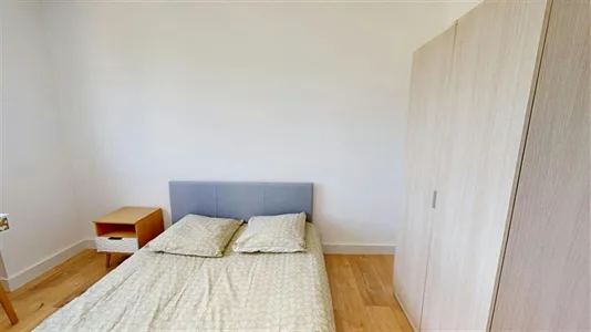 Rooms in Saint-Étienne - photo 5