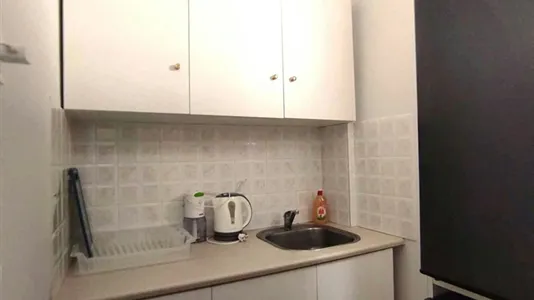 Rooms in Volos - photo 7