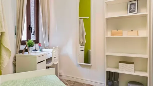 Rooms in Milano Zona 6 - Barona, Lorenteggio - photo 2