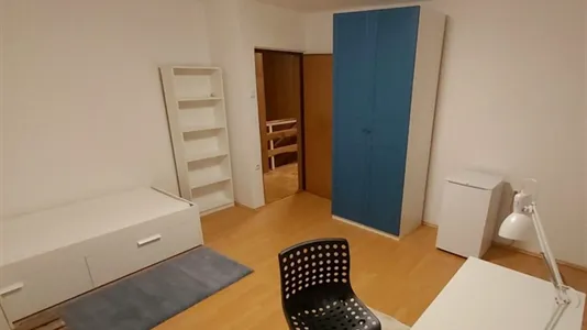 Rooms in Medvode - photo 1