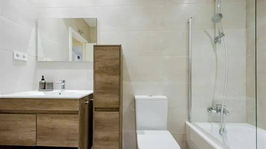 Rooms in Madrid Chamberí - photo 9