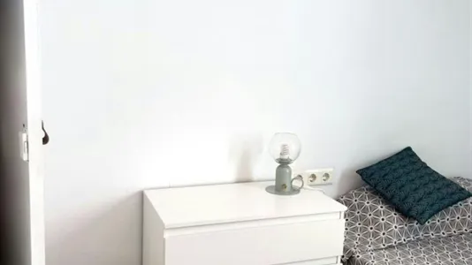 Rooms in Valencia Ciutat Vella - photo 1