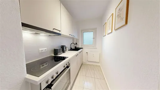 Apartments in Berlin Neukölln - photo 4