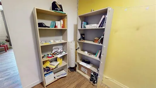 Rooms in Lyon - photo 10