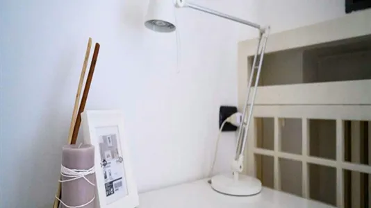 Rooms in Milano Zona 8 - Fiera, Gallaratese, Quarto Oggiaro - photo 5