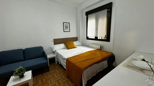 Rooms in Madrid Carabanchel - photo 7