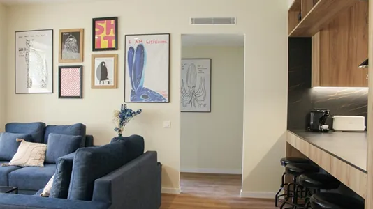 Rooms in Barcelona Eixample - photo 9