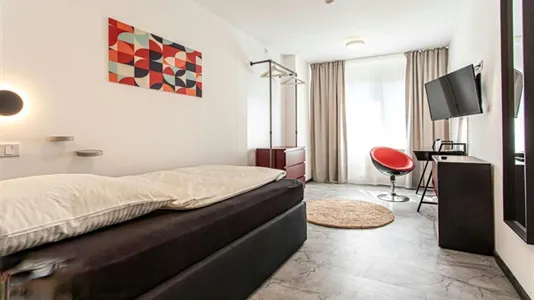 Rooms in Frankfurt Innenstadt I - photo 9