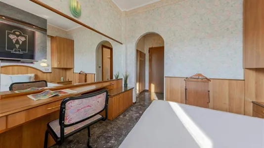 Rooms in Novara - photo 3