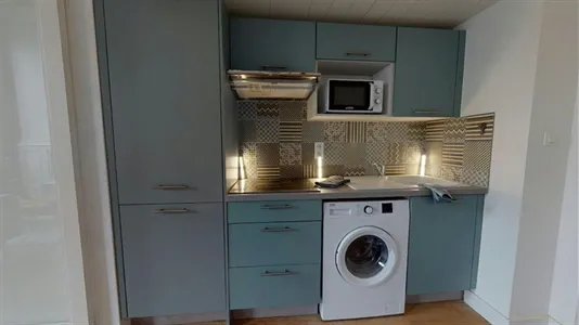 Apartments in Lyon - photo 2