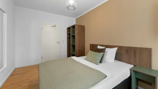 Rooms in Berlin Mitte - photo 3