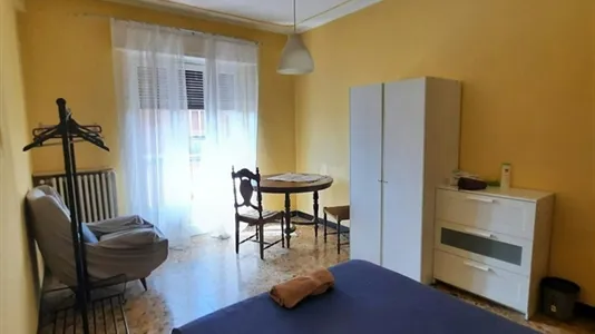 Rooms in Piacenza - photo 8