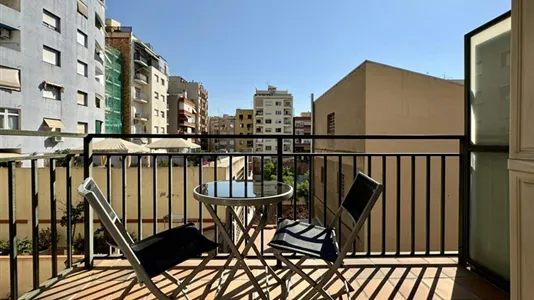 Rooms in Barcelona Eixample - photo 7