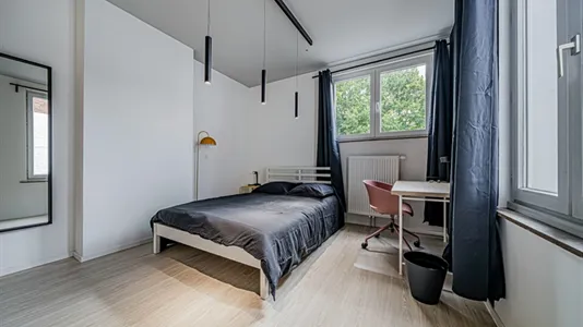 Rooms in Charleroi - photo 2