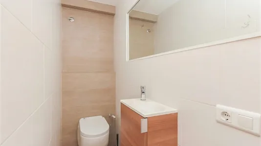 Rooms in Reus - photo 4