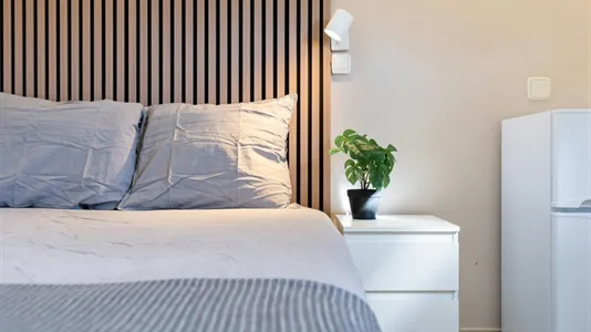 Rooms in Madrid Puente de Vallecas - photo 3