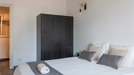 Rooms in Barcelona Eixample - photo 6