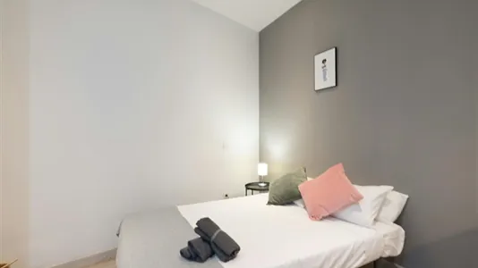 Apartments in Madrid Centro - photo 2