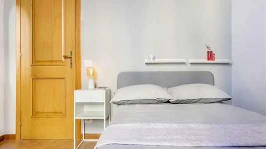 Rooms in Roma Municipio XII – Monte Verde - photo 4