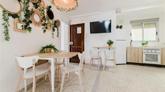 Rooms in Valencia Poblats Marítims - photo 4