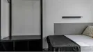Room for rent, Valencia Ciutat Vella, Valencia (region), &lt;span class=&quot;blurred street&quot; onclick=&quot;ProcessAdRequest(7746185)&quot;&gt;&lt;span class=&quot;hint&quot;&gt;See streetname&lt;/span&gt;[xxxxxxxxxxxxx]&lt;/span&gt;