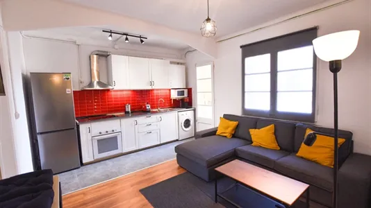 Rooms in Barcelona Ciutat Vella - photo 10