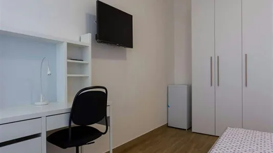 Rooms in Milano Zona 6 - Barona, Lorenteggio - photo 2