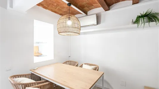 Apartments in Barcelona Eixample - photo 8