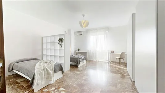 Rooms in Padua - photo 2